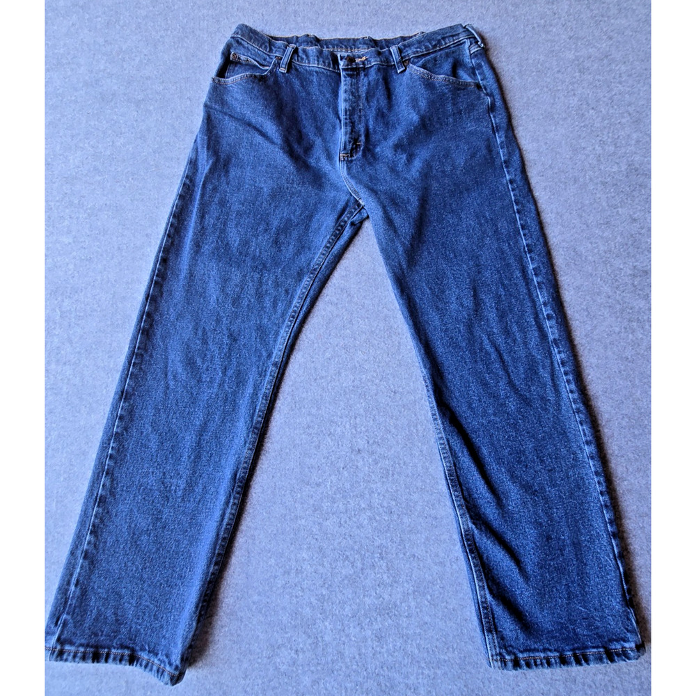 Wrangler Men's Jeans 1096FX VMF Regular Fit Straight Leg Med Wash (36x28.5)
